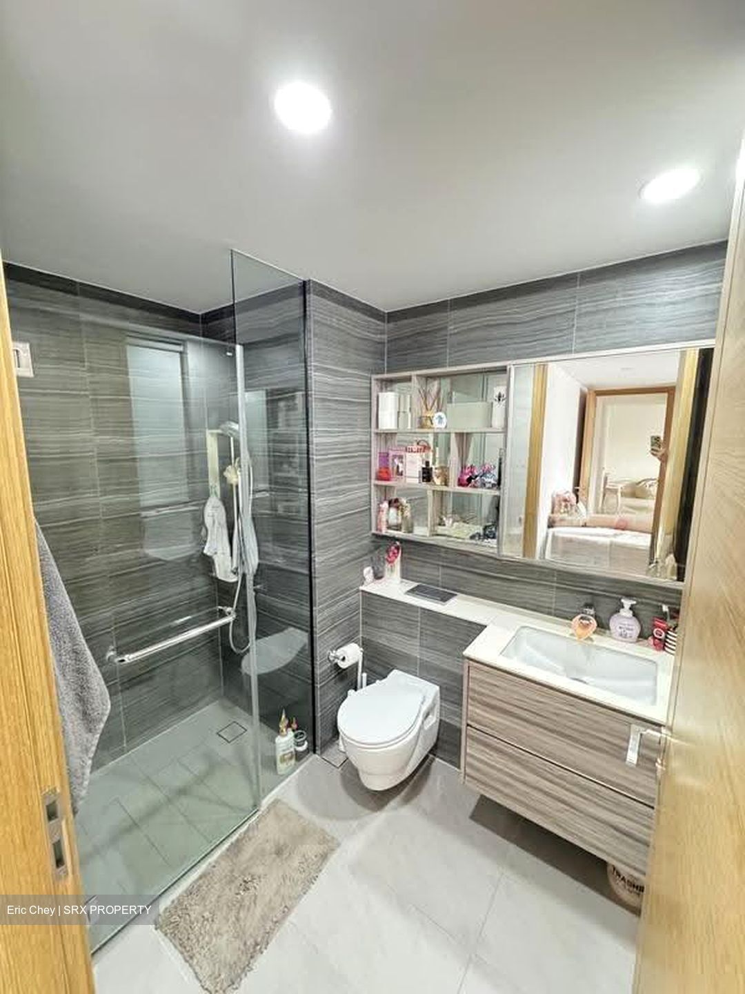 Coco Palms (D18), Condominium #635064011
